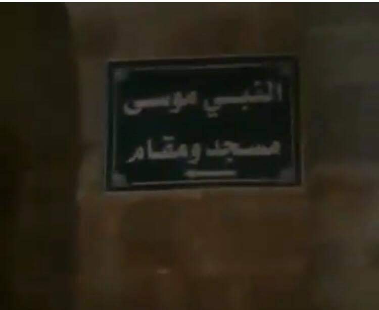 نقره لعرض الصورة في صفحة مستقلة